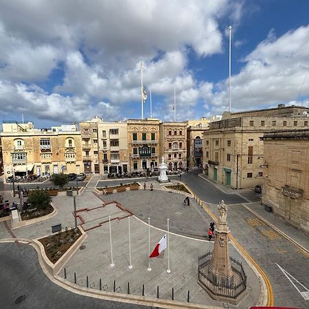 The Knight - Heritage & Art Home At Birgu Square Extérieur photo