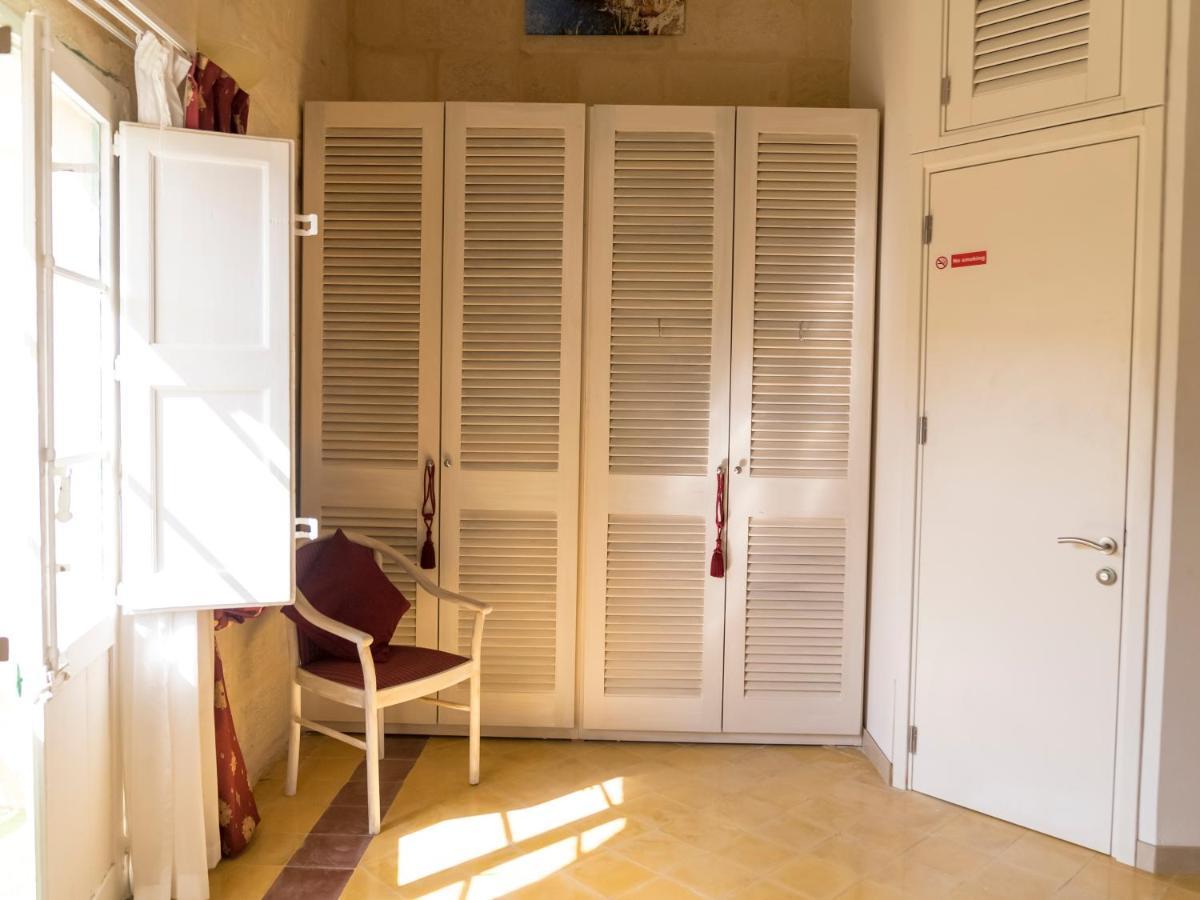 The Knight - Heritage & Art Home At Birgu Square Extérieur photo