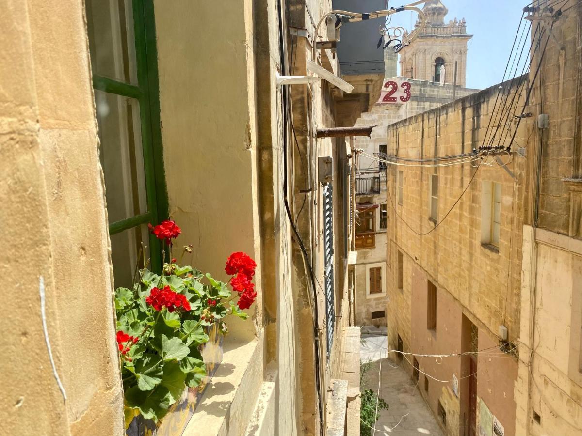 The Knight - Heritage & Art Home At Birgu Square Extérieur photo
