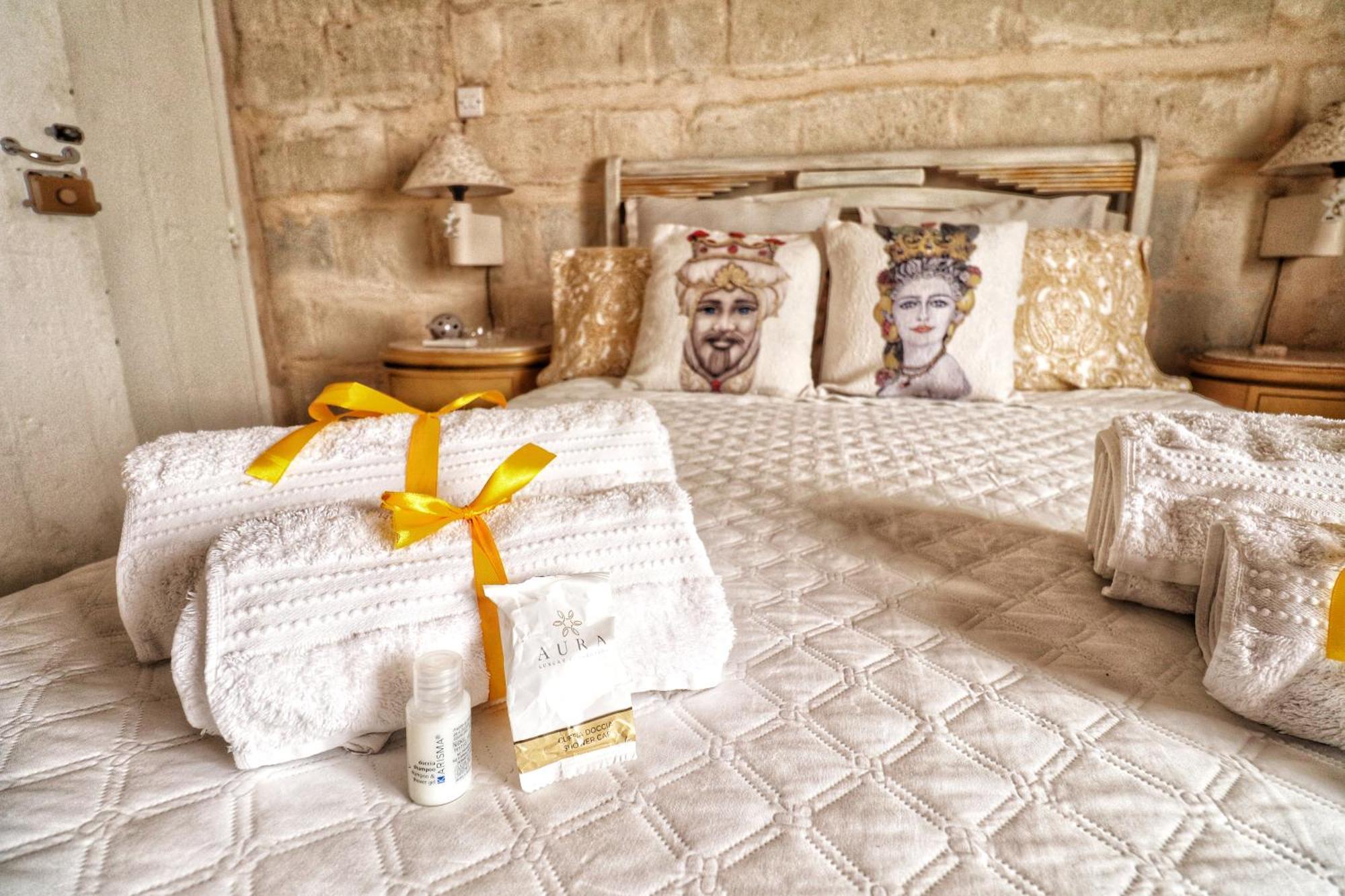 The Knight - Heritage & Art Home At Birgu Square Extérieur photo