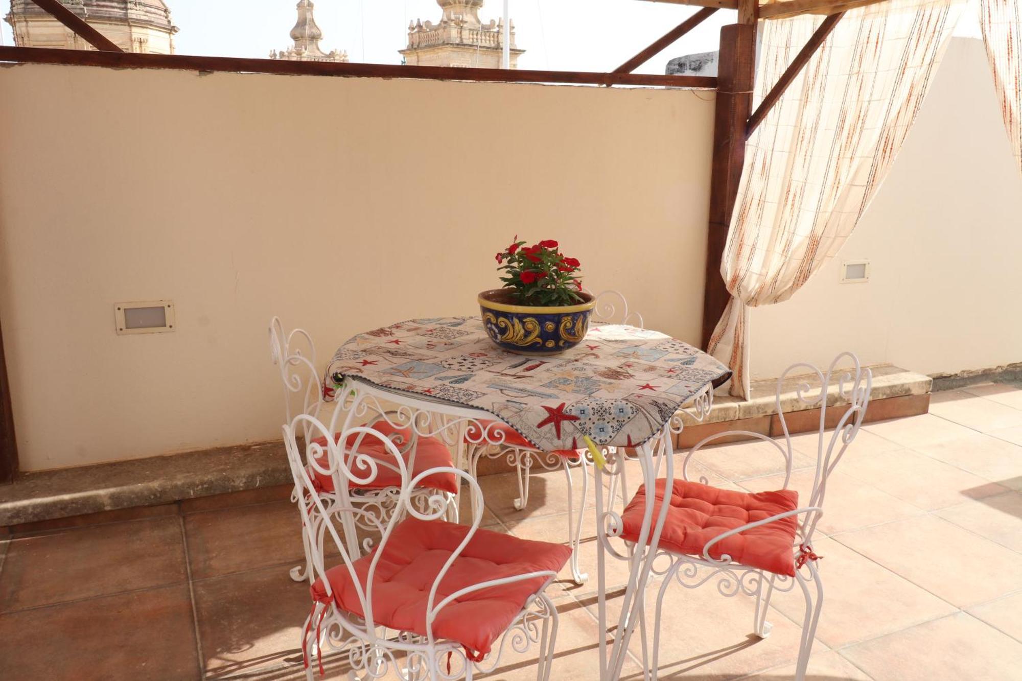 The Knight - Heritage & Art Home At Birgu Square Extérieur photo