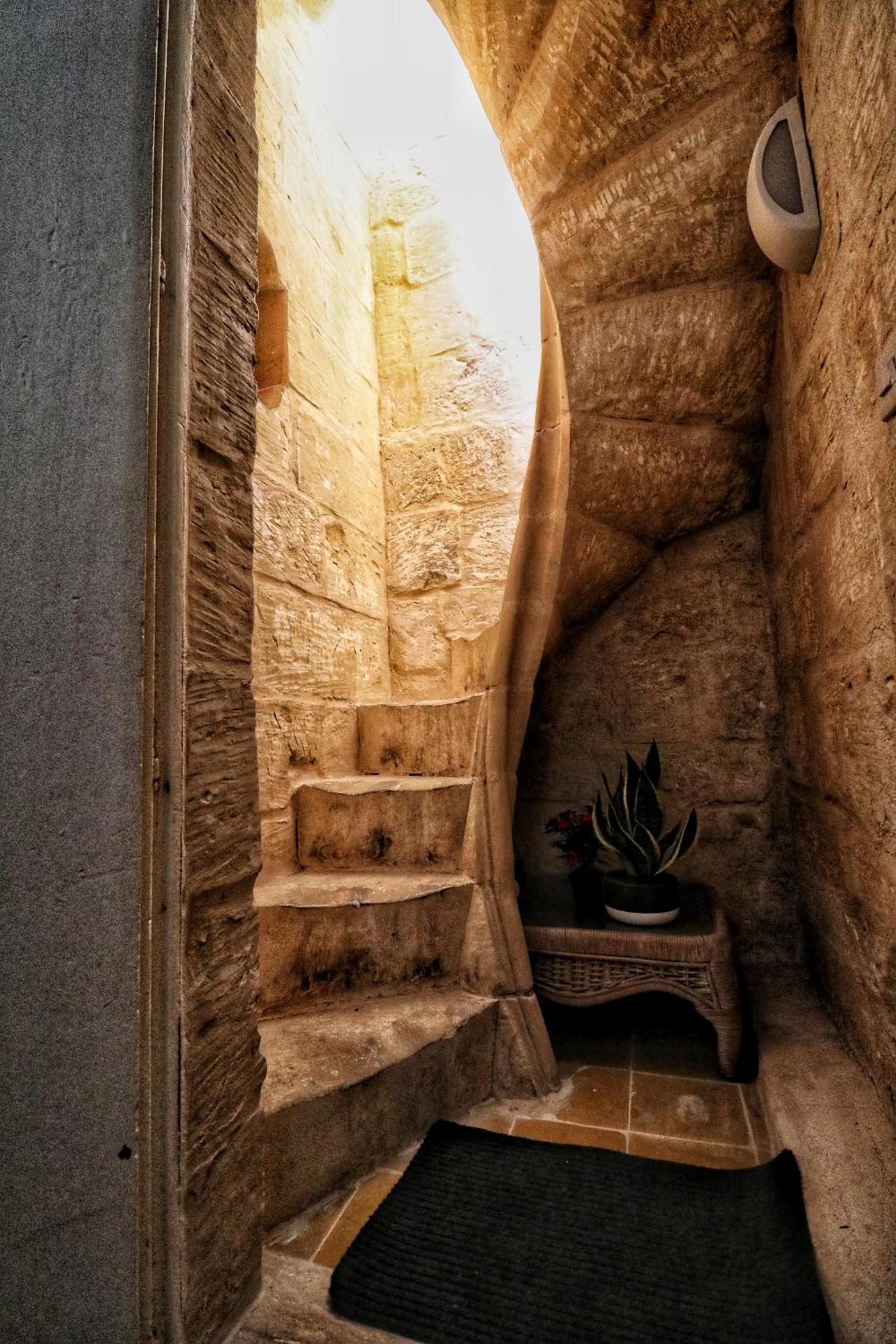 The Knight - Heritage & Art Home At Birgu Square Extérieur photo