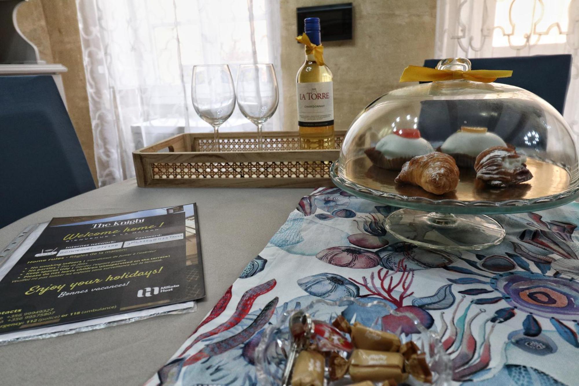 The Knight - Heritage & Art Home At Birgu Square Extérieur photo