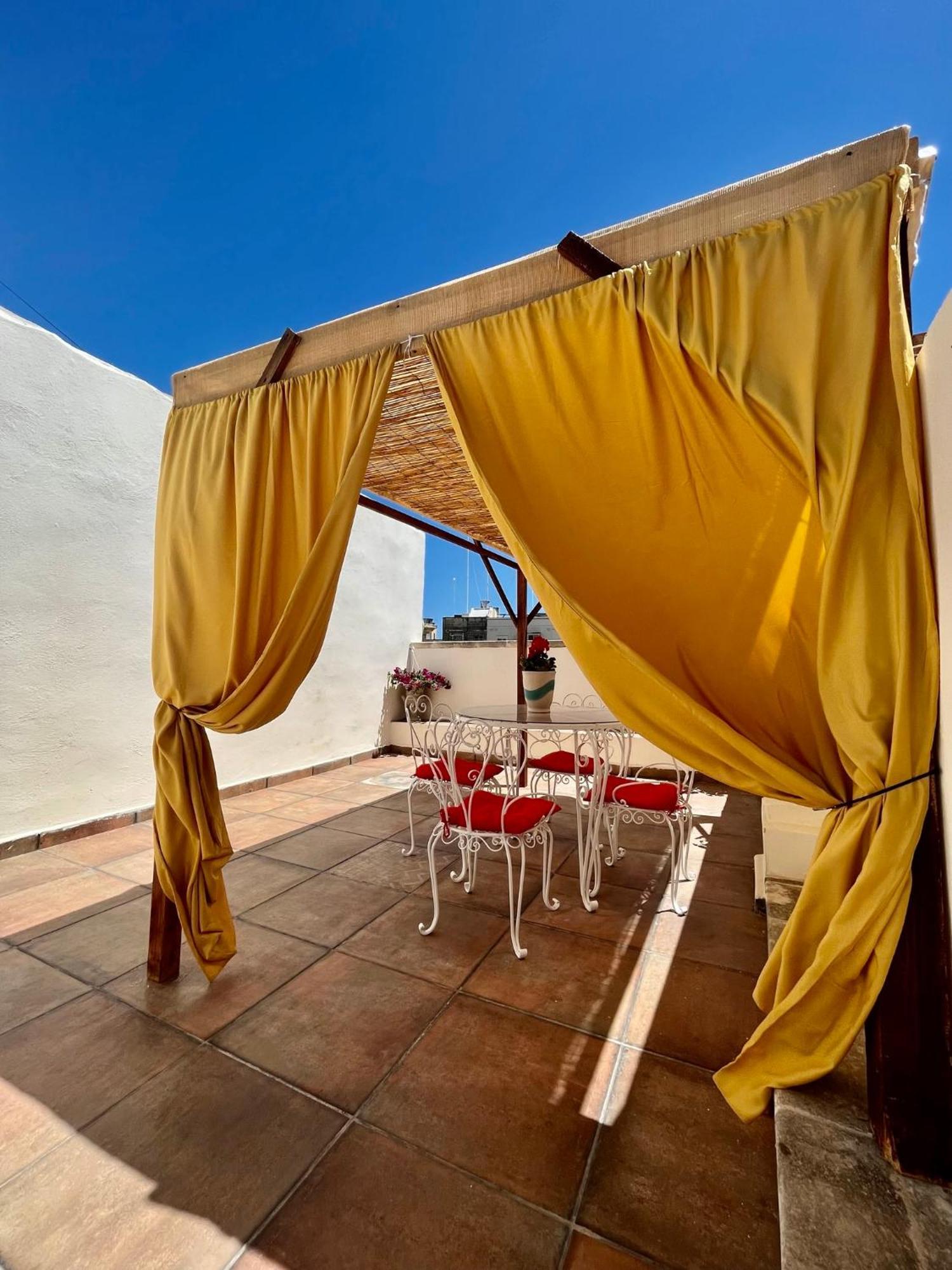 The Knight - Heritage & Art Home At Birgu Square Extérieur photo